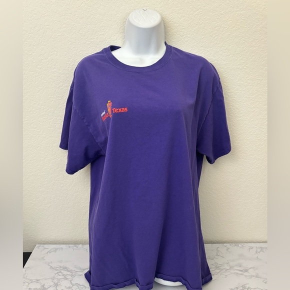 Gildan Tops - Six Flags Over Texas Women’s T Shirt Sz L Purple Mardi Gras Festival Tee​​